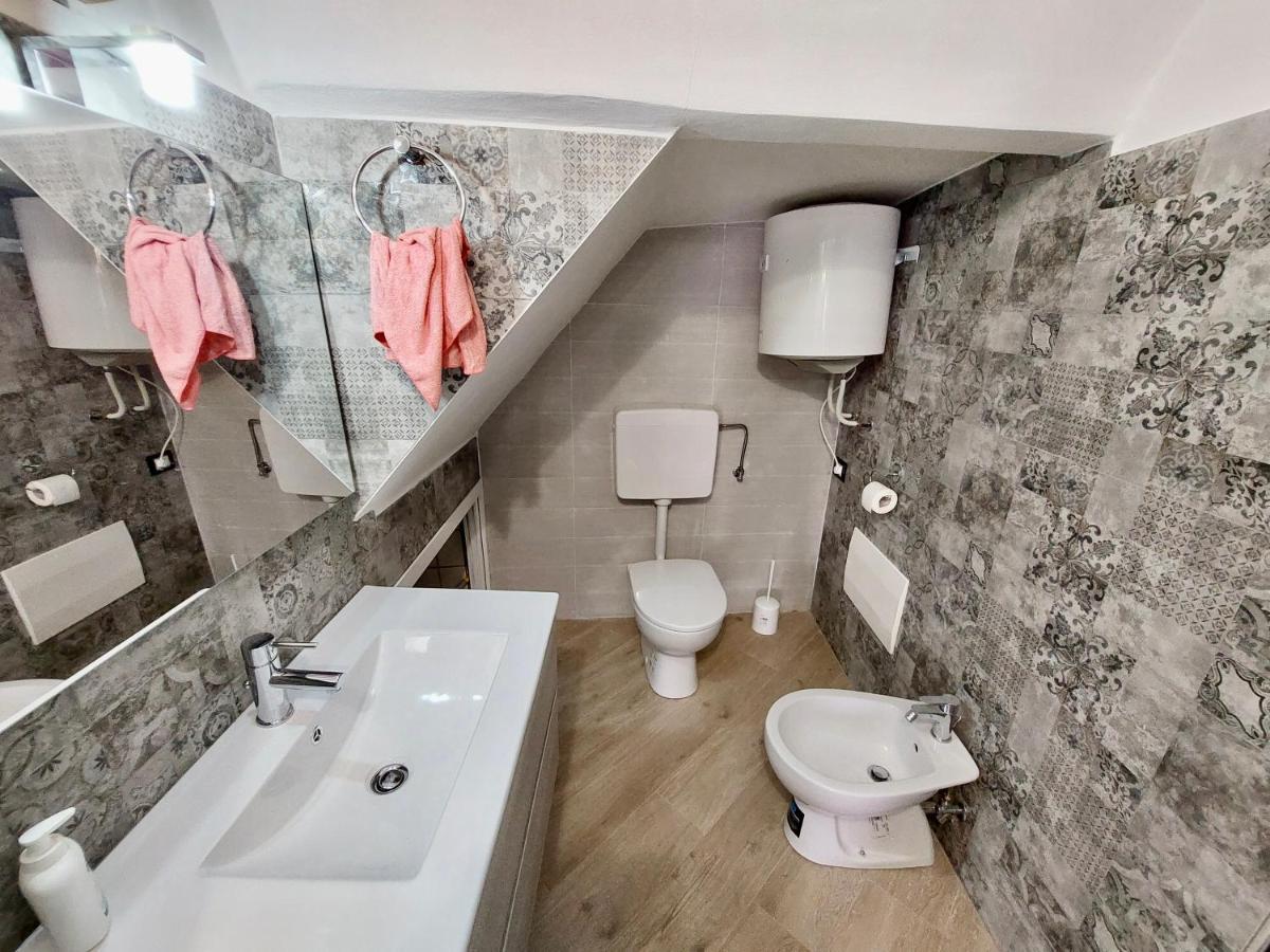 Riomaggiore - Cinque TerreAppartamento Elegante Bagian luar foto